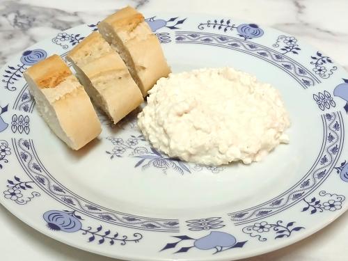 Celerová pomazánka se sýrem – Snadné recept z Česko kuchyně, hotový za Do 30 minut